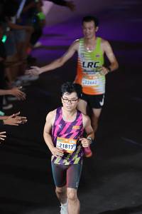 BIB: 21817, 22662
                            <button type="button" onclick="openModal(22946066)" class="btn btn-primary btn-sm float-right btn-popup" data-toggle="modal" data-target=".modal-high-quality">
                        <i class="fas fa-shopping-cart"></i> Add to Cart
                    </button>
                                            <button type="button" onclick="isThisMe(22946066, true)" class="btn btn-success btn-sm float-right btn-popup btn-isme hidden" data-toggle="tooltip" data-placement="bottom" title="นี่คือรูปของคุณใช่ไหม คลิกที่นี่เพื่อเอาเข้าอัลบั้ม">
                        <i class="fas fa-plus"></i> Add to album
                    </button>
                    <button type="button" onclick="isThisMe(22946066, false)" class="btn btn-warning btn-sm float-right btn-popup btn-isnotme hidden">
                        <i class="fas fa-ban"></i> Remove from album
                    </button>